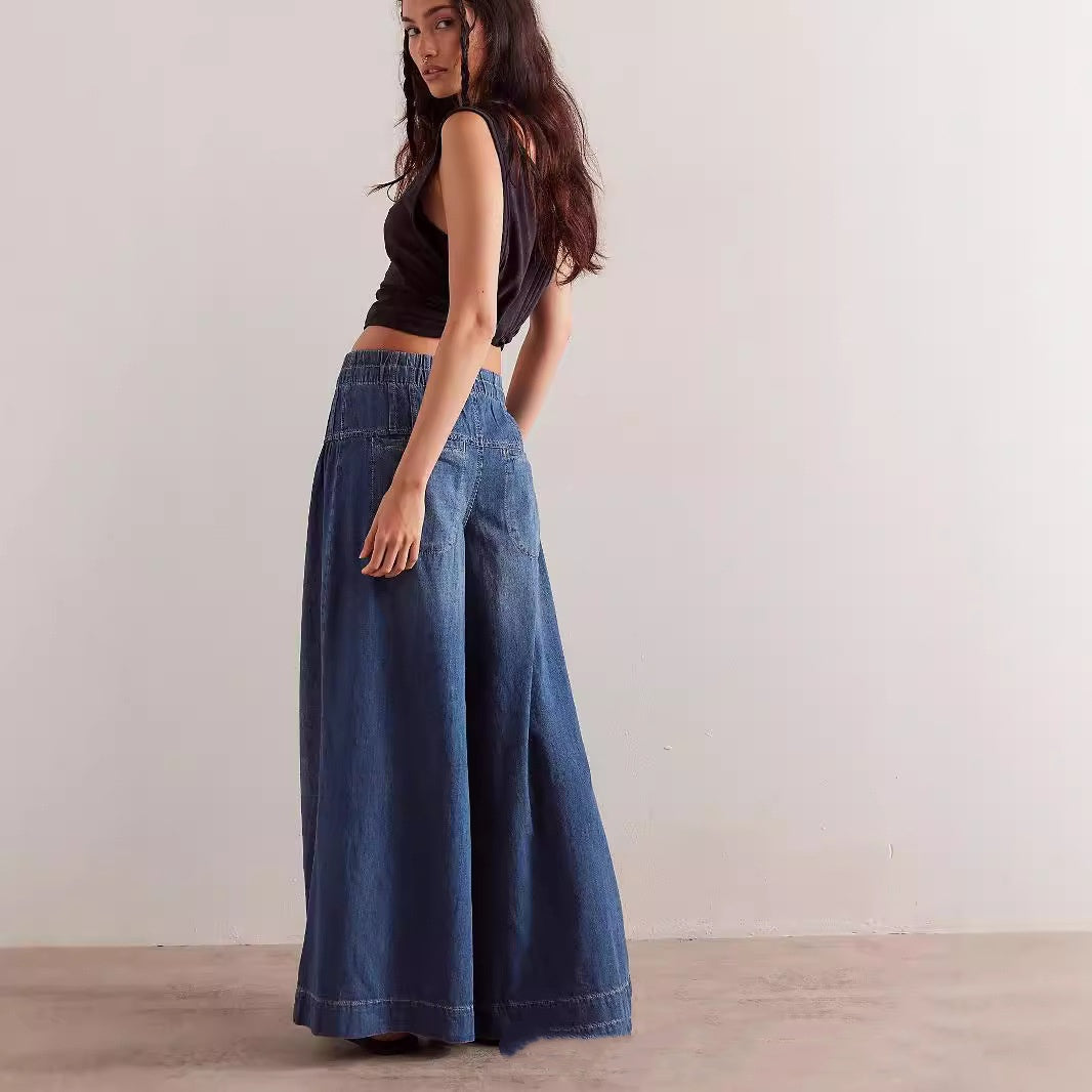 Womens Pleated Denim Jeans