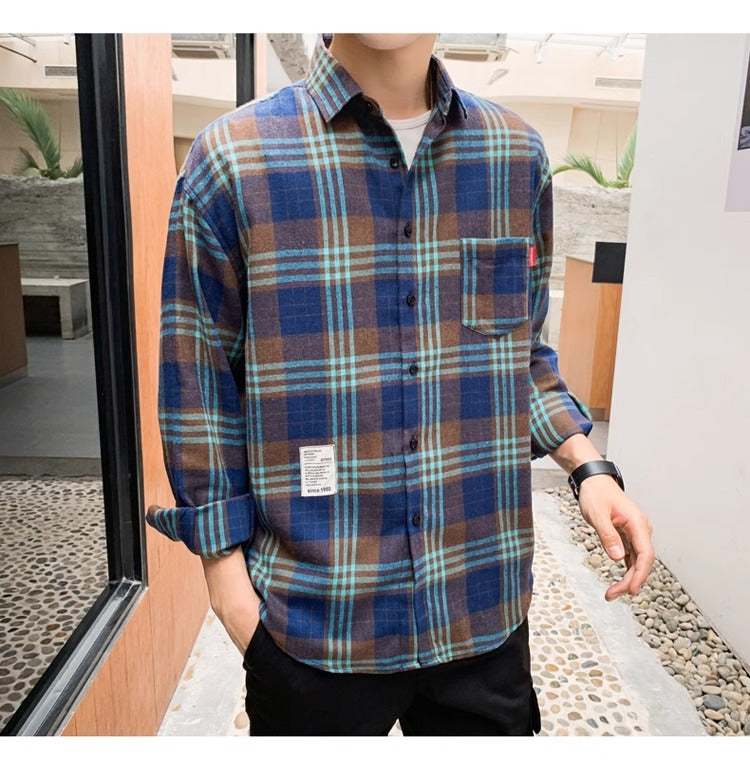 Long-sleeved Plaid shirt