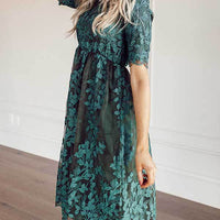 Plus Size Mid-length Lace Embroidered Short Sleeve Women's Dress