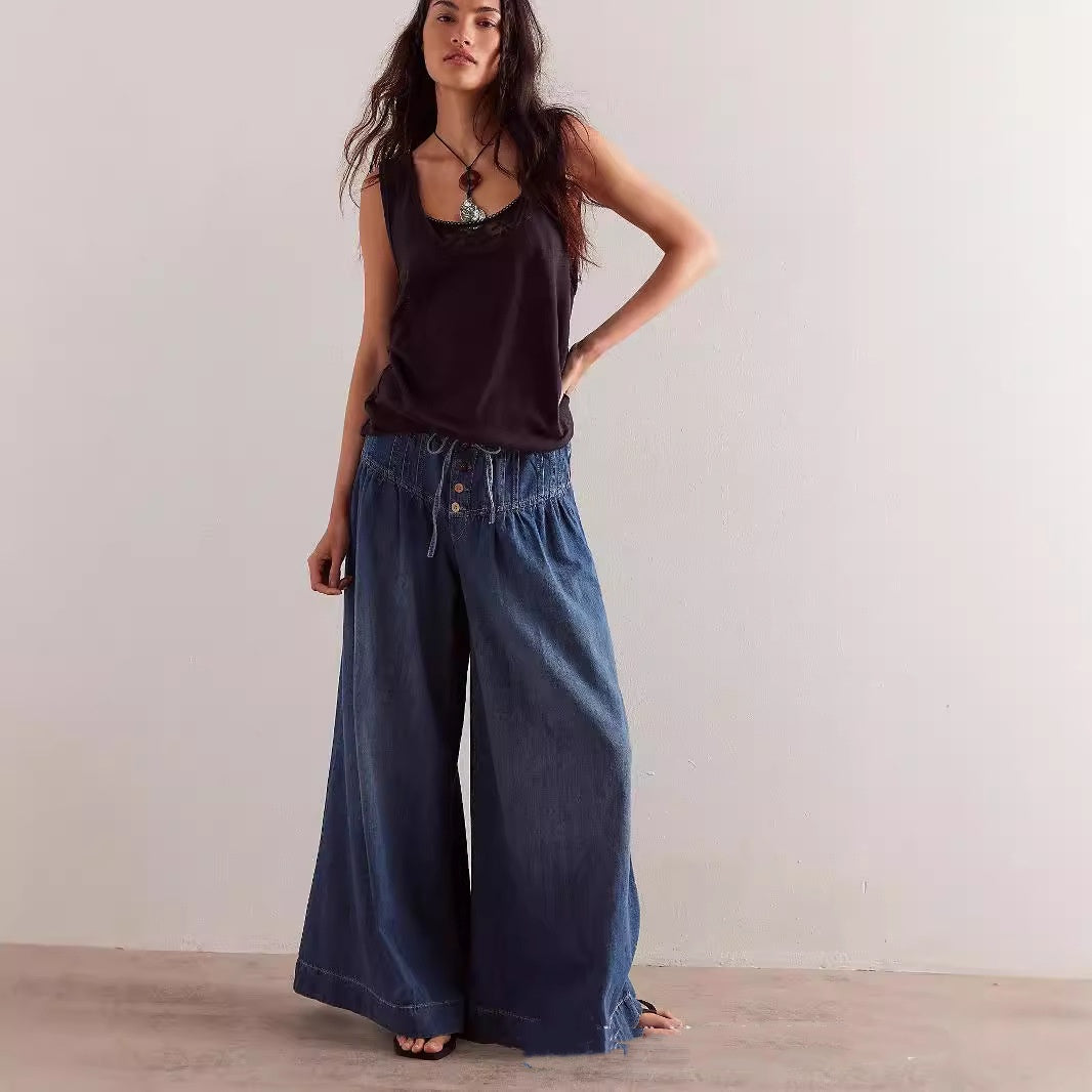 Womens Pleated Denim Jeans