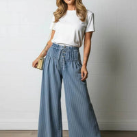 Womens Pleated Denim Jeans