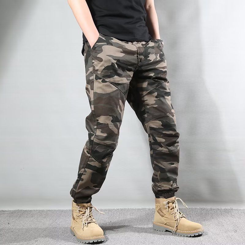 Retro Camo Ankle-Fit Pants