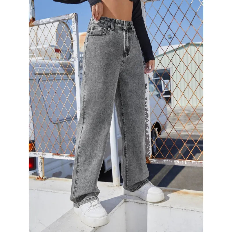 Womens Loose-fit Denim Jeans