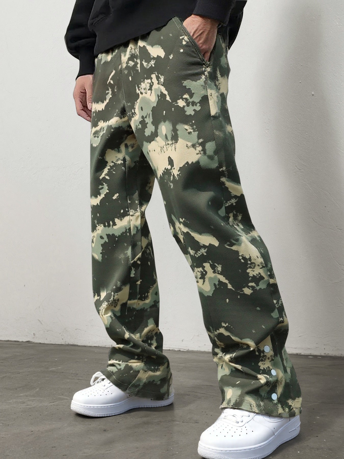 Mens Camo Sweatpants