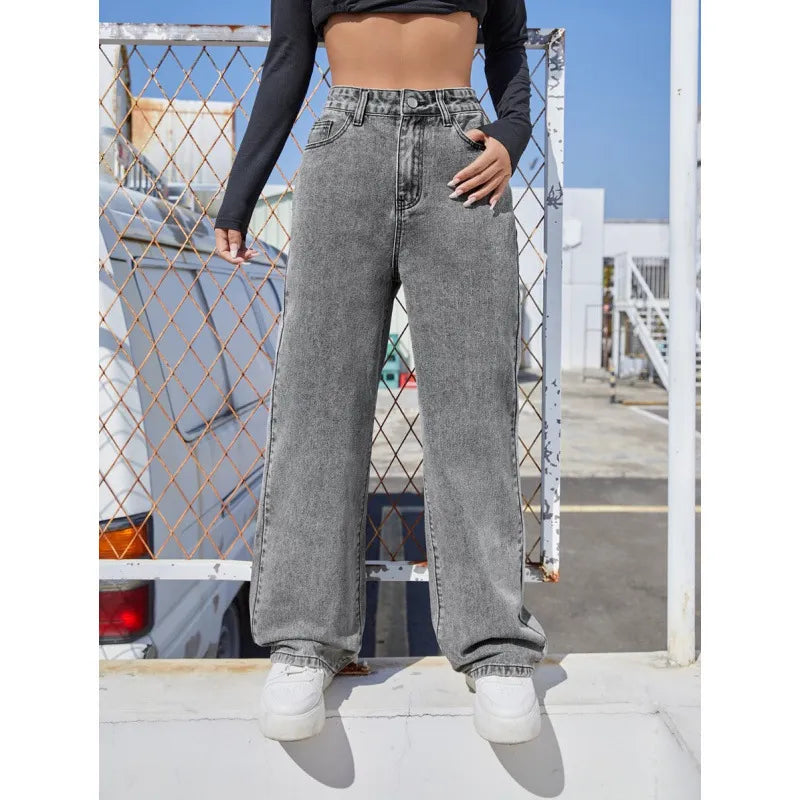 Womens Loose-fit Denim Jeans