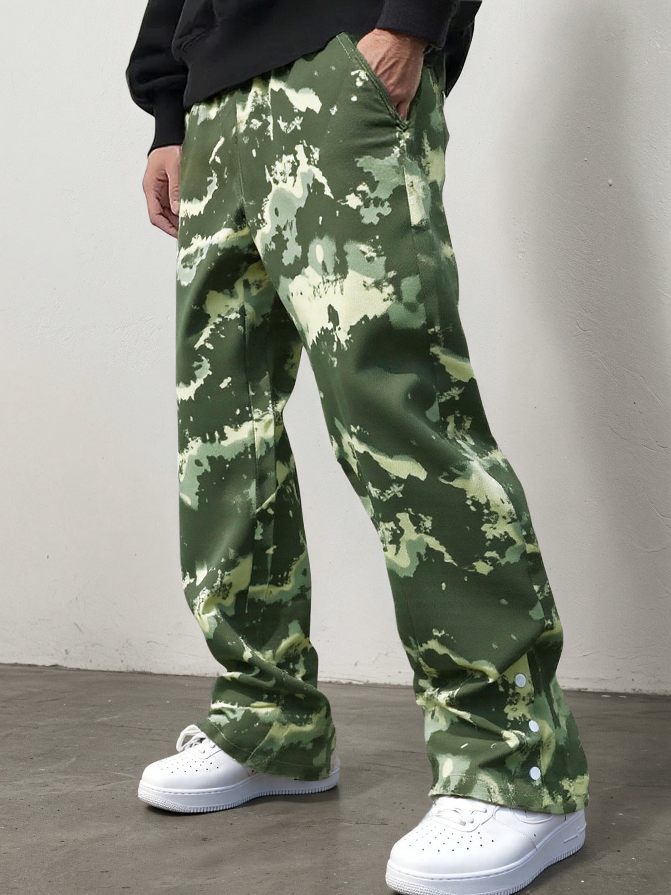 Mens Camo Sweatpants