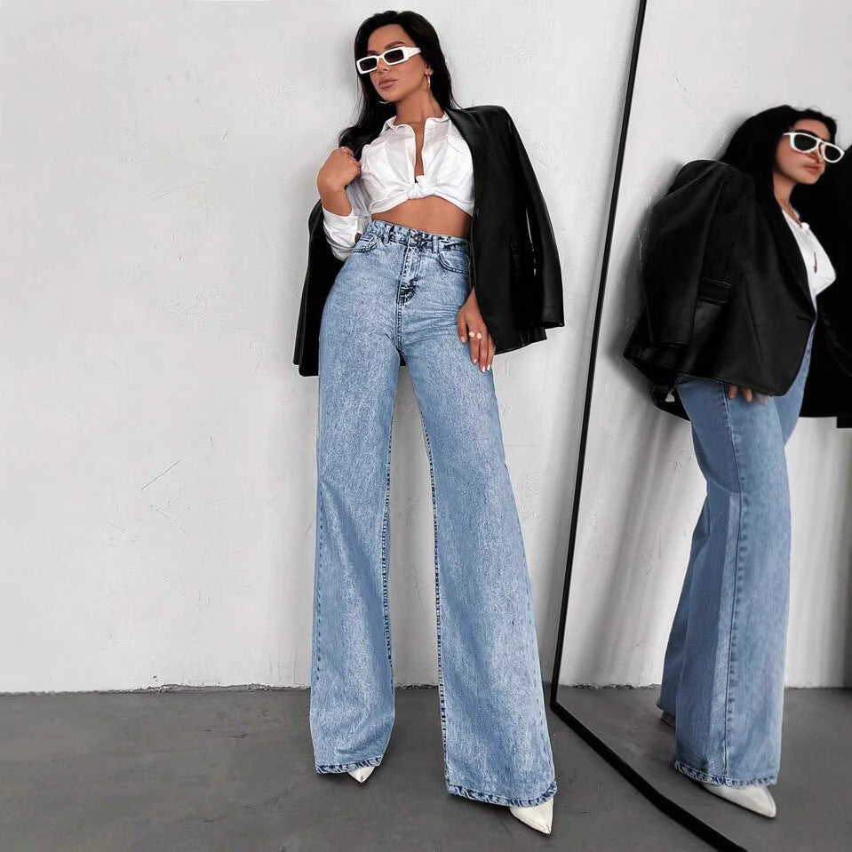 Womens Straight-Leg Denim Jeans