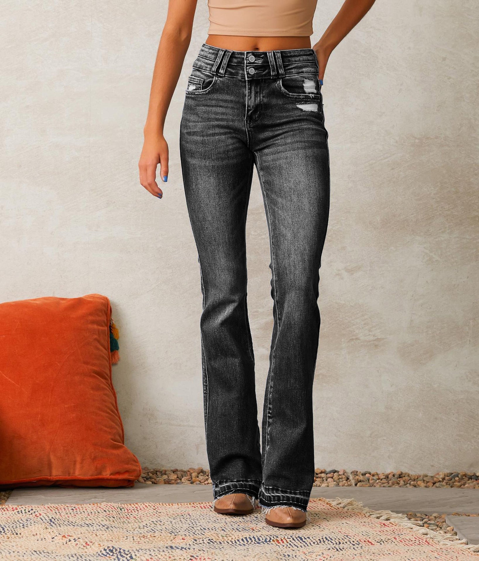 Women's Casual Versatile Ripped Jeans